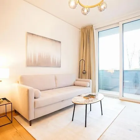 Executive Suite W/ Rooftop Pool Vienna Exterior photo