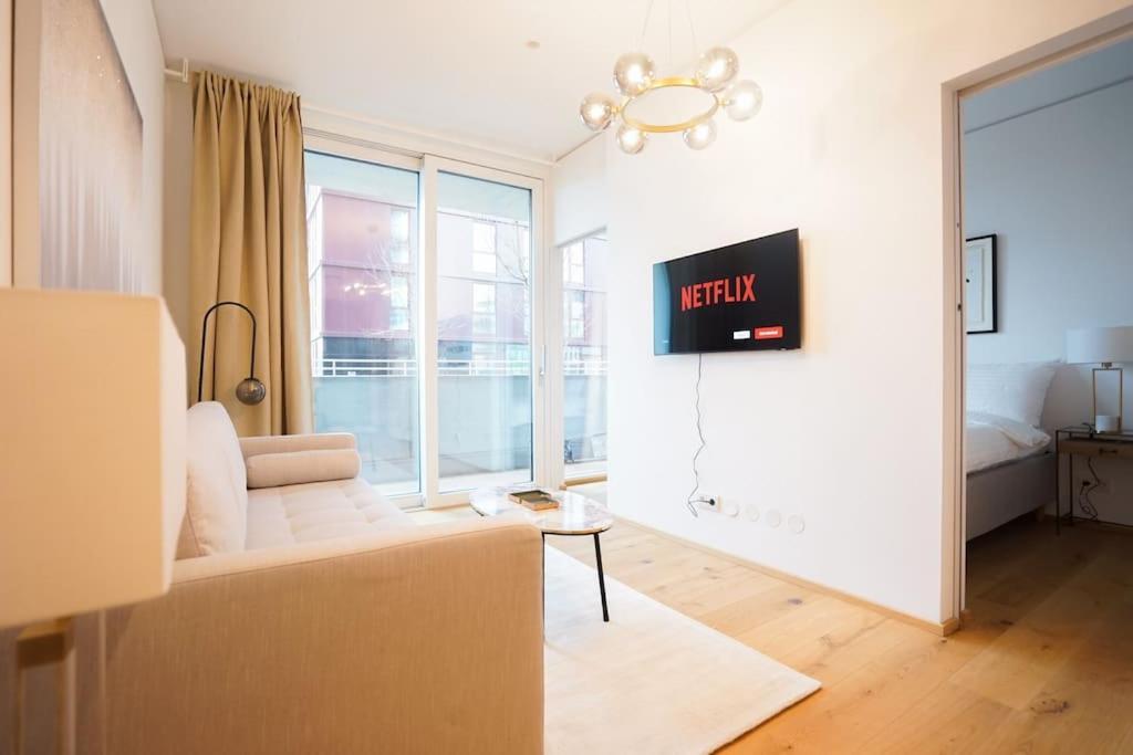 Executive W/ Rooftop Pool Apartment Vienna